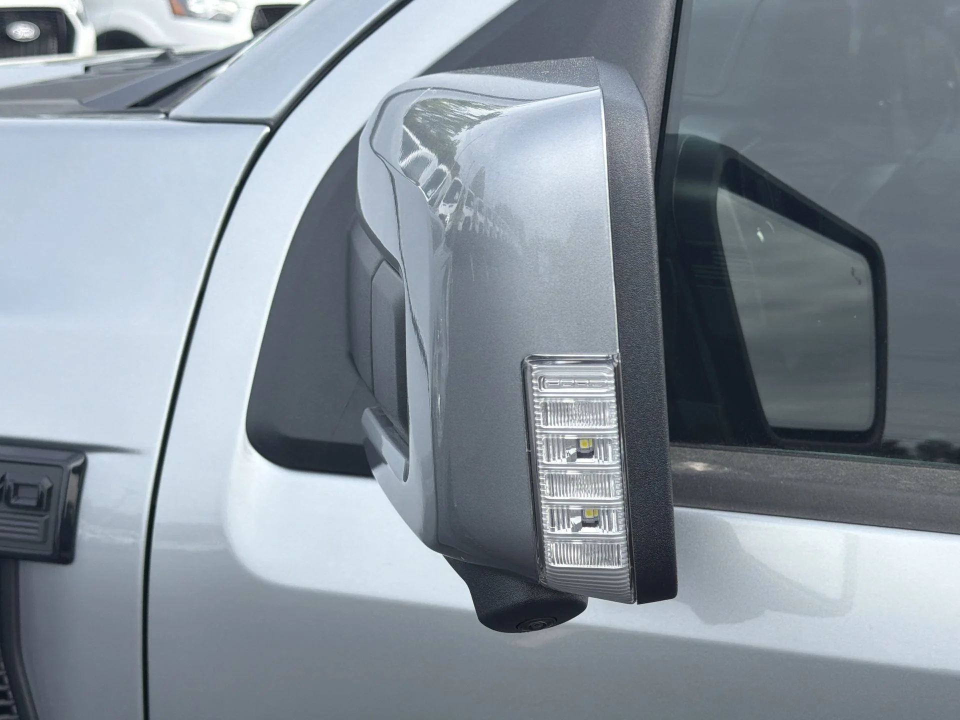 New 2026 Iconic Silver Metallic Ford Lariat® image 37