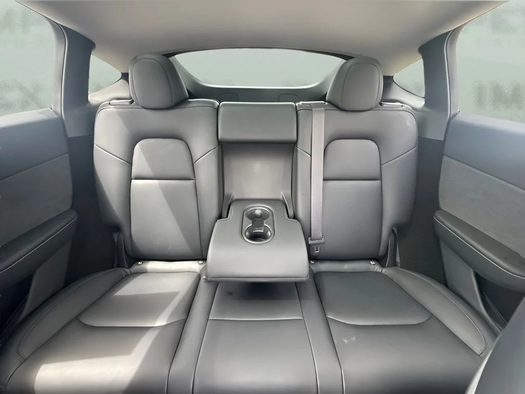 Used 2023 Black Tesla Long Range image 7