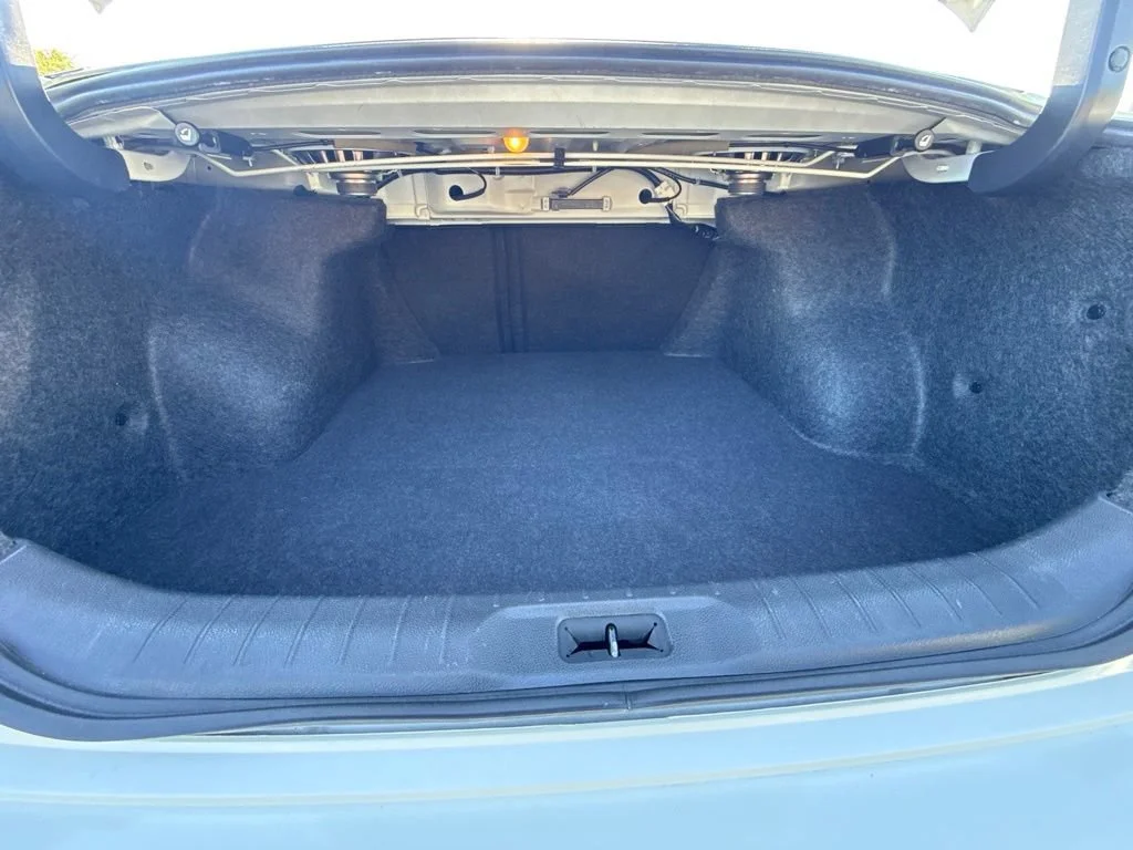 Used 2019 Pearl White Tricoat Nissan 2.5 Platinum image 14