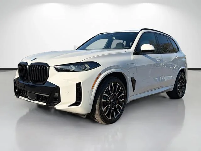 New 2026 Alpine White BMW xDrive50e image 7