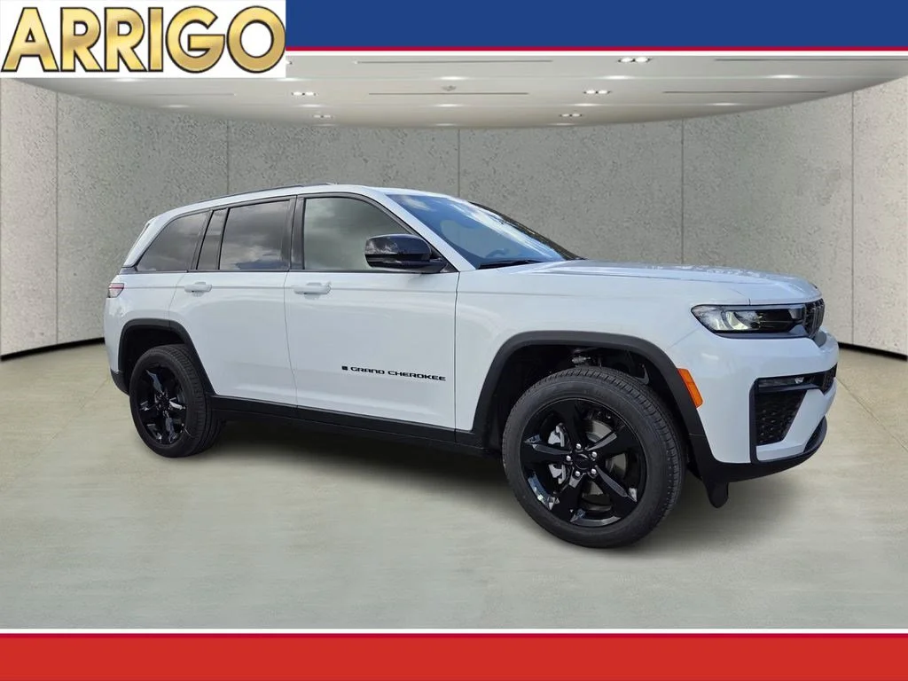 New 2026 Bright White Clear-Coat Exterior Paint Jeep Limited image 1