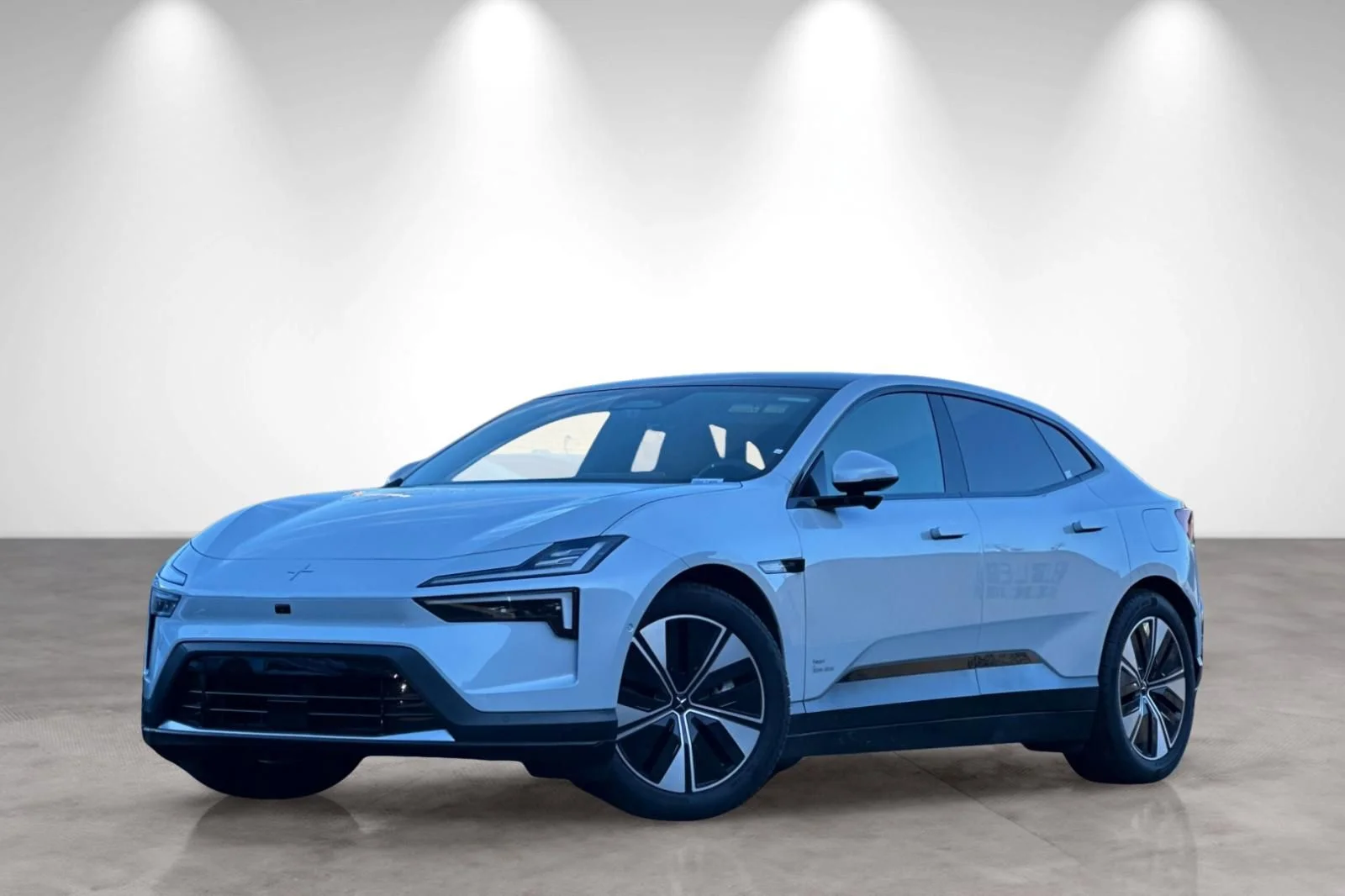 New 2026 White Polestar Long Range Dual Motor image 1