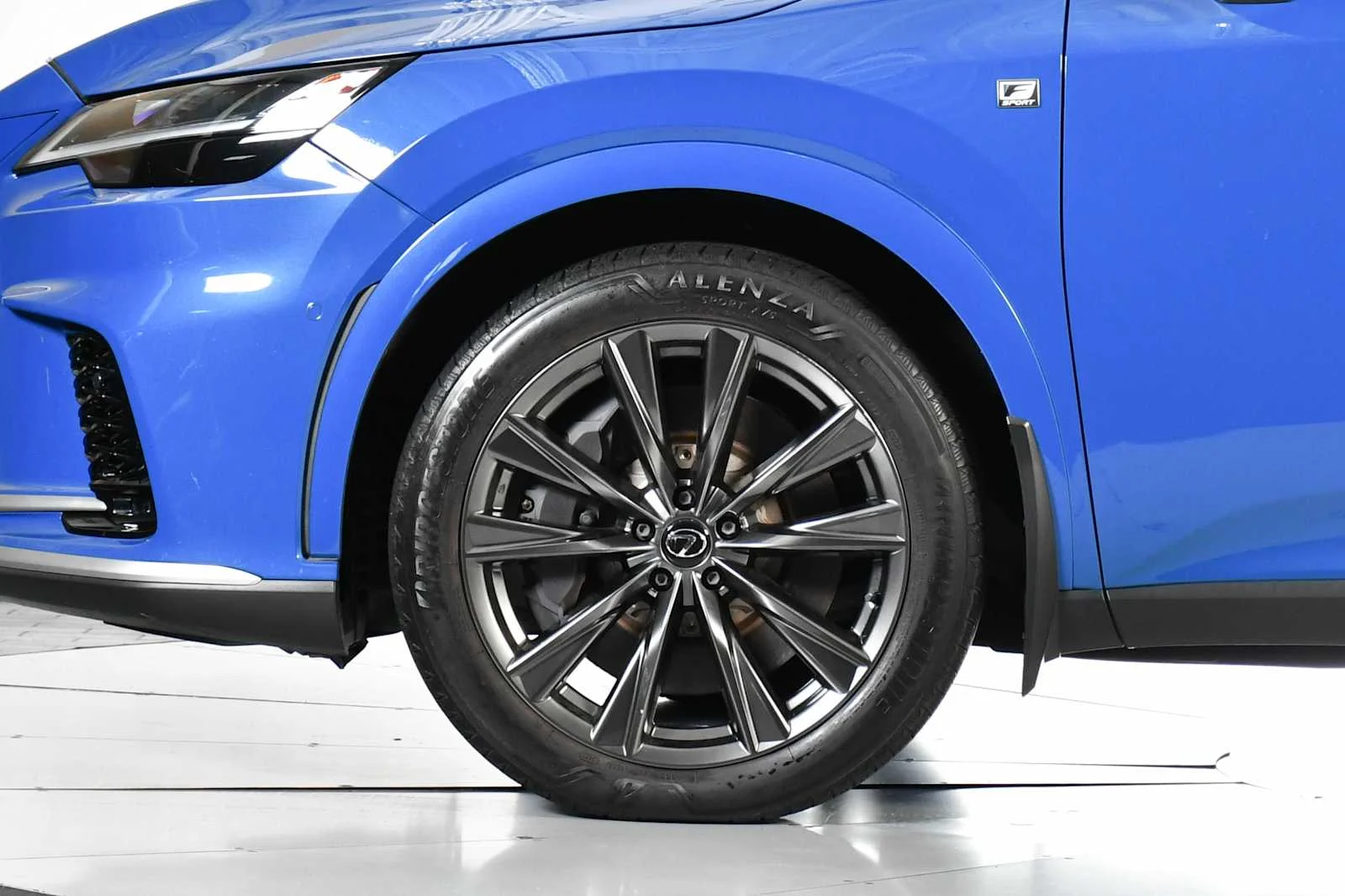Used 2024 Grecian Water Lexus F SPORT Handling image 10