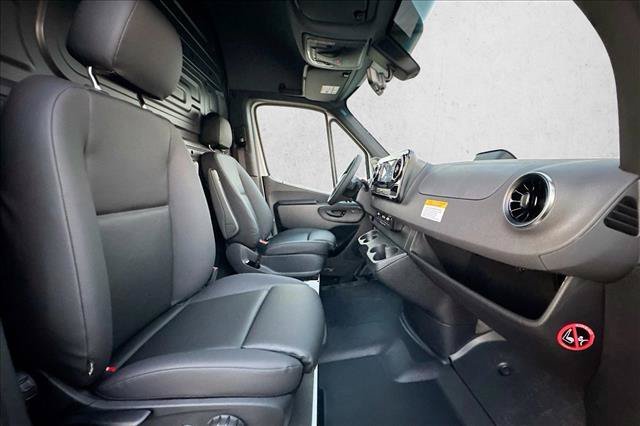 New 2026 Arctic White Mercedes-Benz  image 50