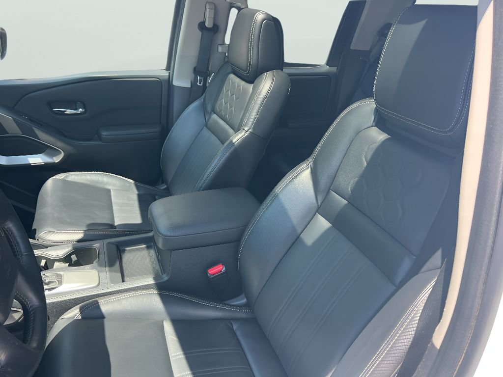 Used 2024 Glacier White Nissan SL image 29