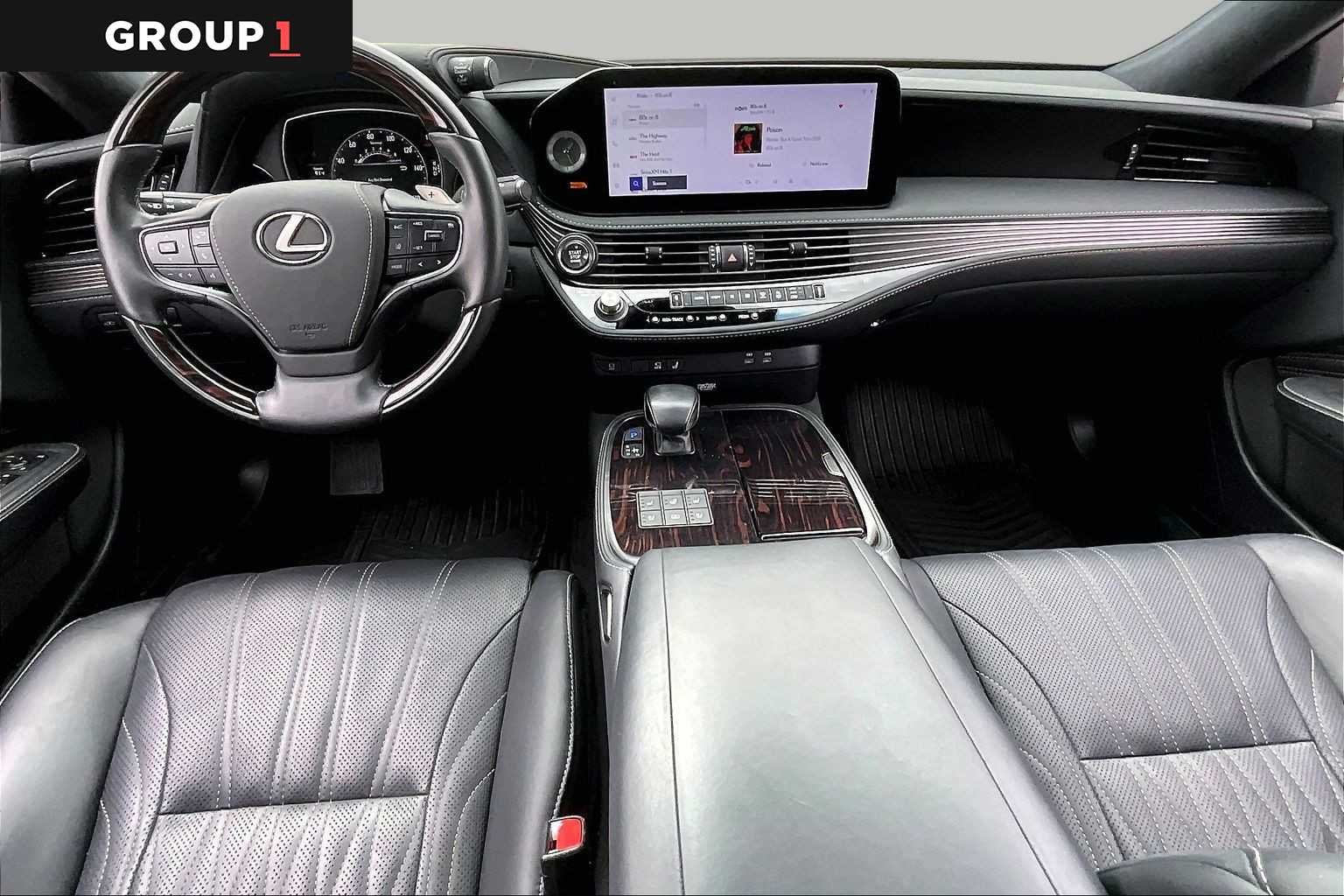 Used 2023 Eminent White Pearl Lexus  image 13