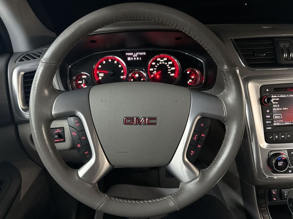 Used 2017 Quicksilver Metallic GMC Limited image 22