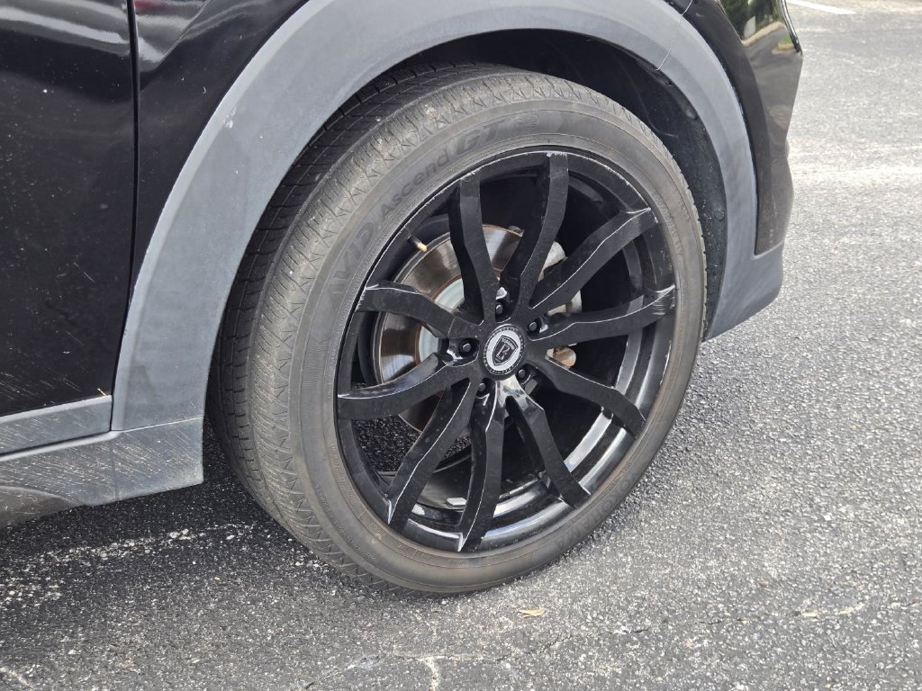 Used 2016 Gray Hyundai Sport image 12