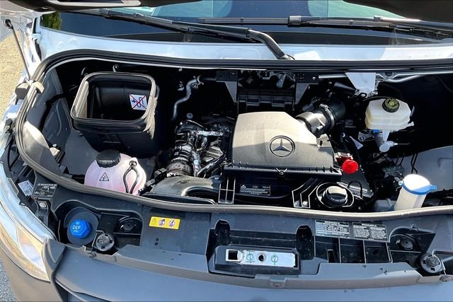New 2026 Arctic White Mercedes-Benz Cargo 144 WB image 20