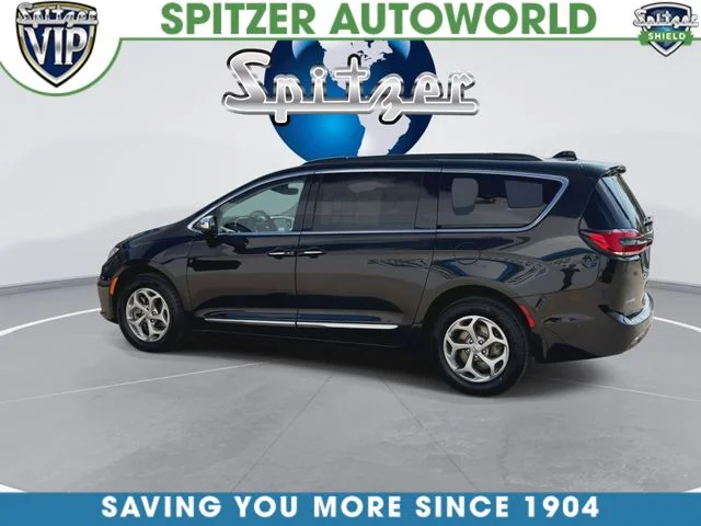 Used 2023 Black Chrysler Limited image 7