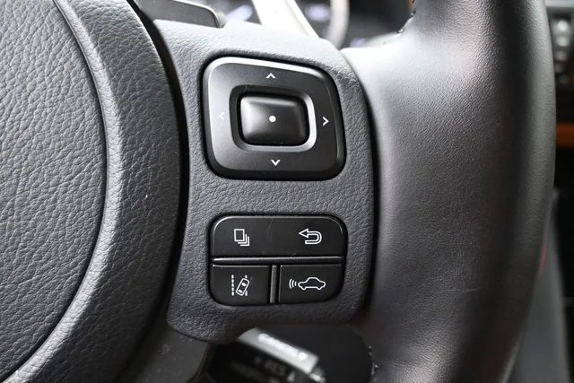 Used 2025 Silver Lexus 350 F SPORT Design image 18