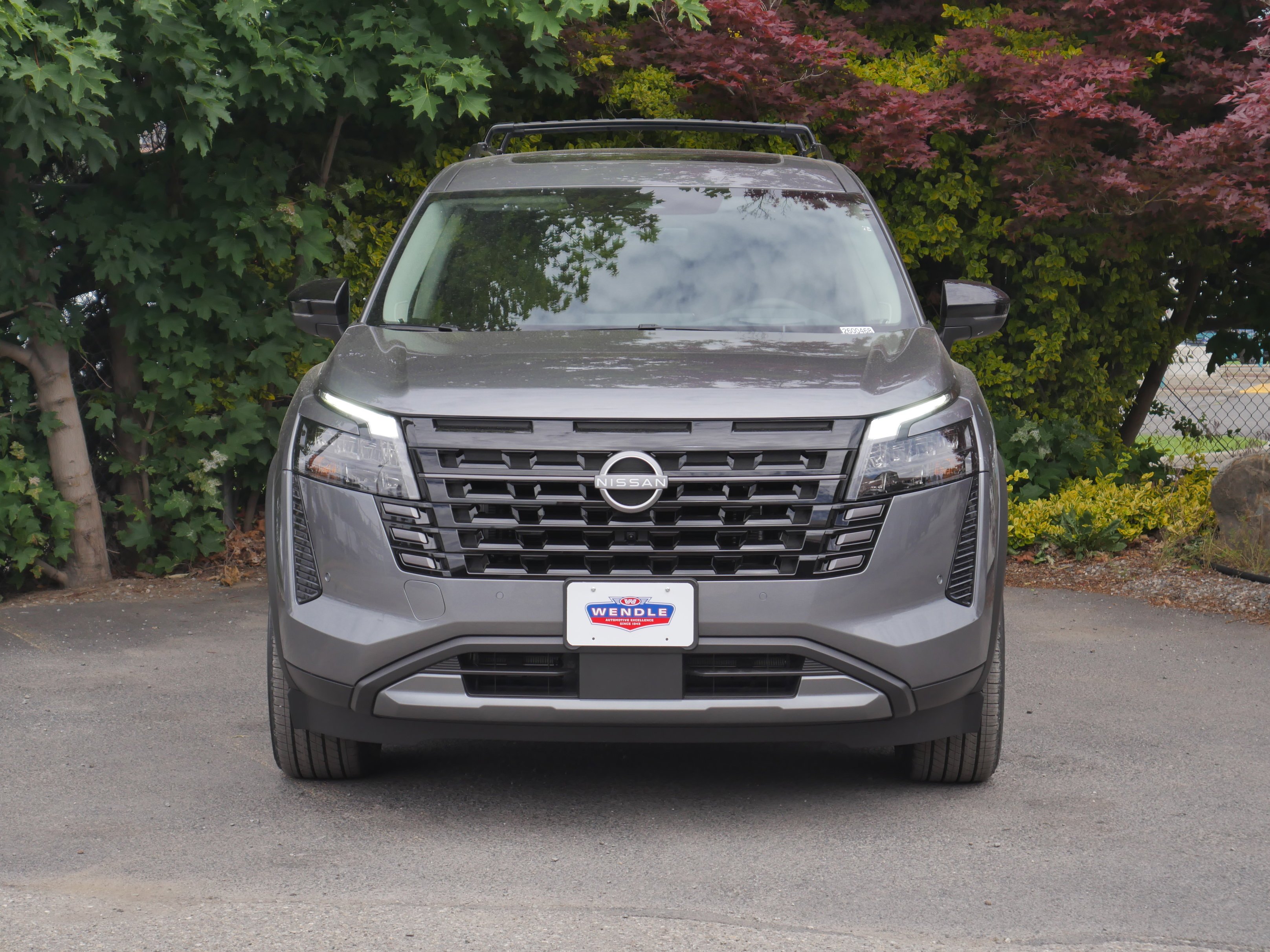 New 2026 Gun Metallic Nissan Platinum image 34