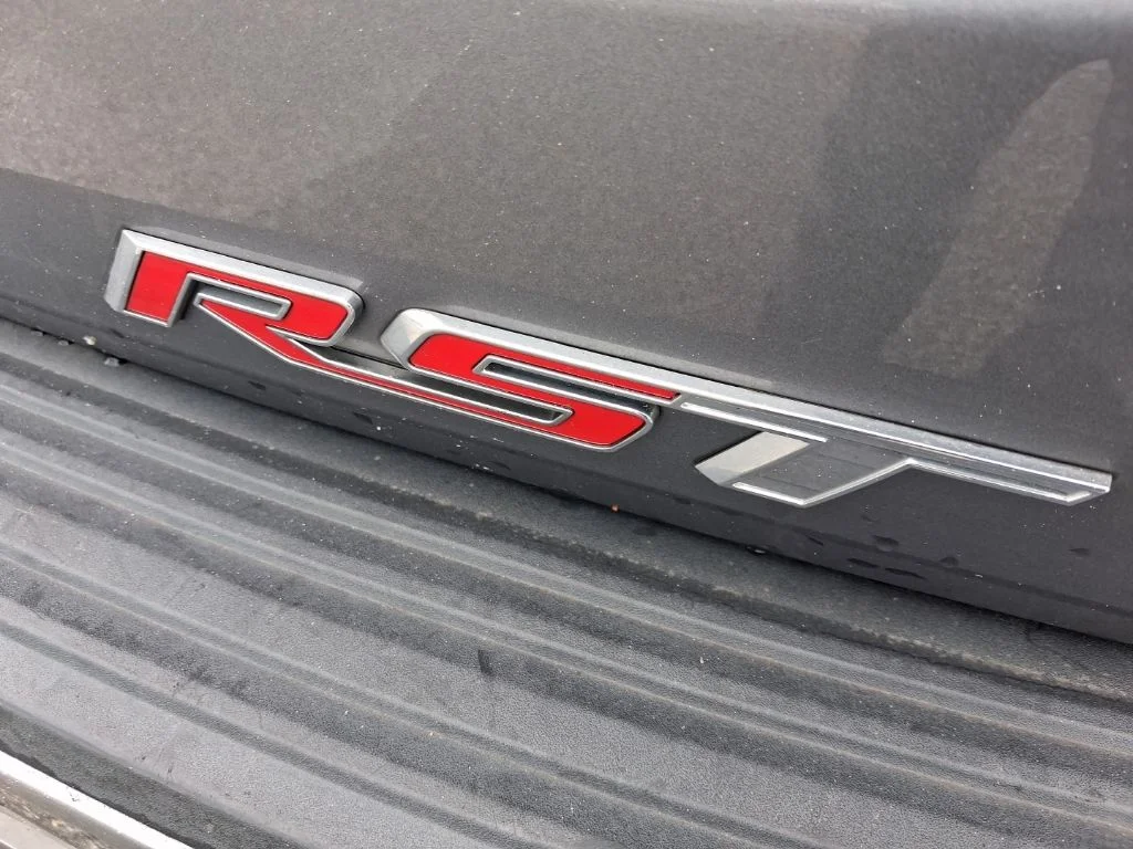 Used 2022 Gray Chevrolet RST image 12