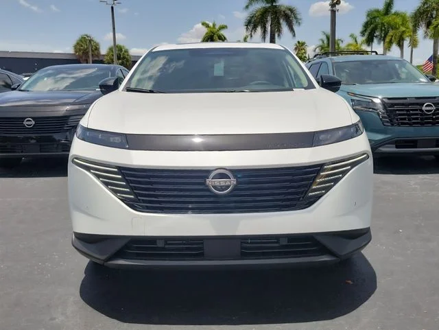 New 2026 Everest White Pearl TriCoat Nissan SL image 2