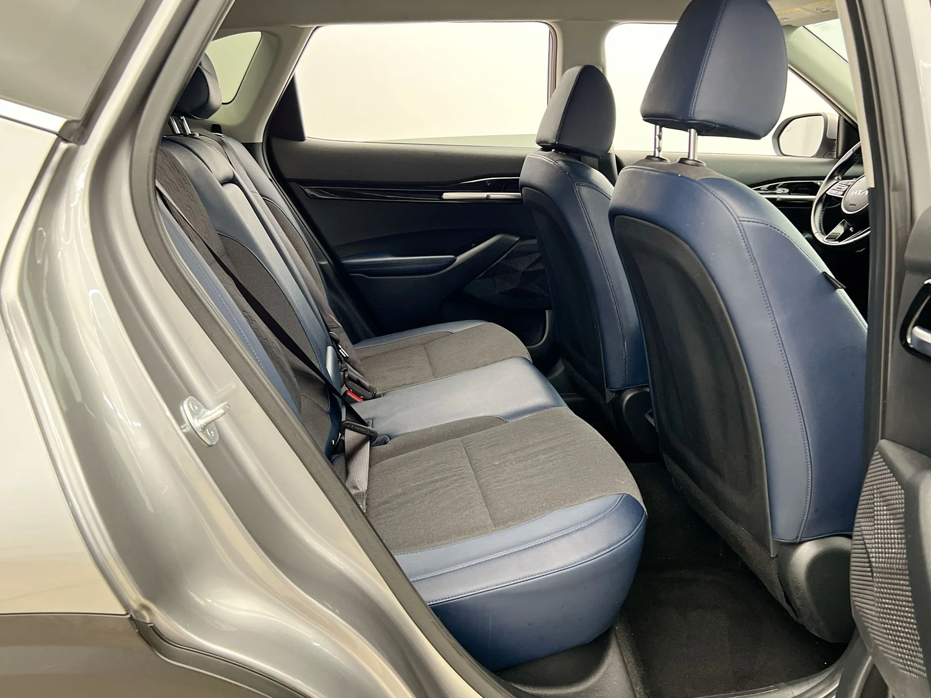 Used 2024 Gray Kia S image 17