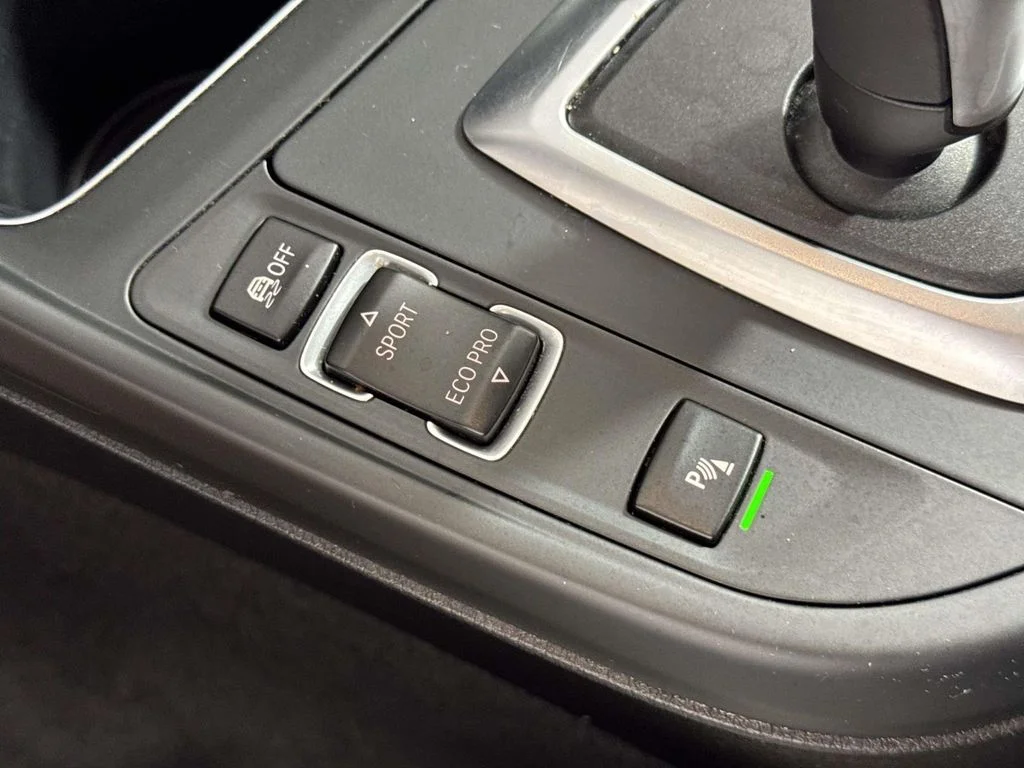 Used 2019 White BMW 230i xDrive image 29