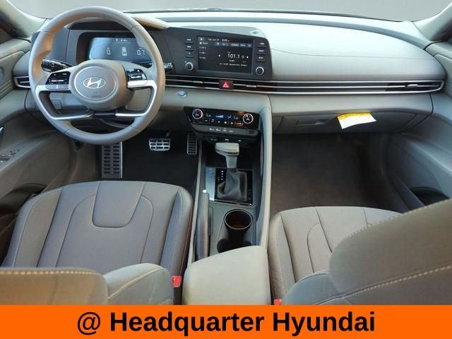 Used 2026 Silver Hyundai SEL Sport image 16