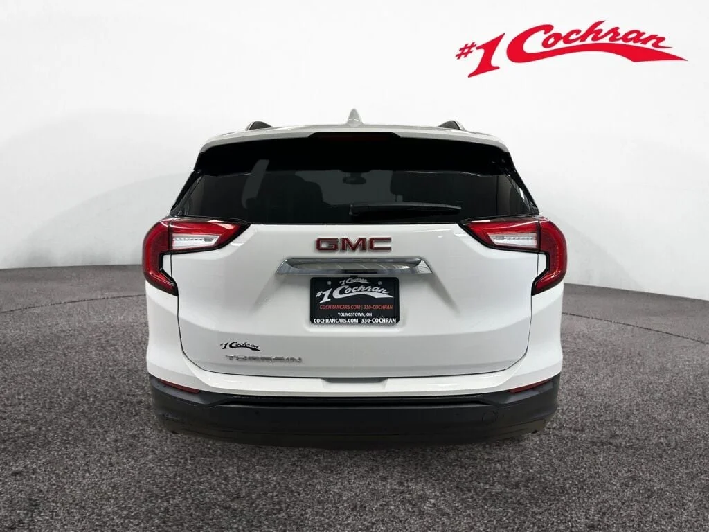 2023 GMC Terrain SLE - Photo 23