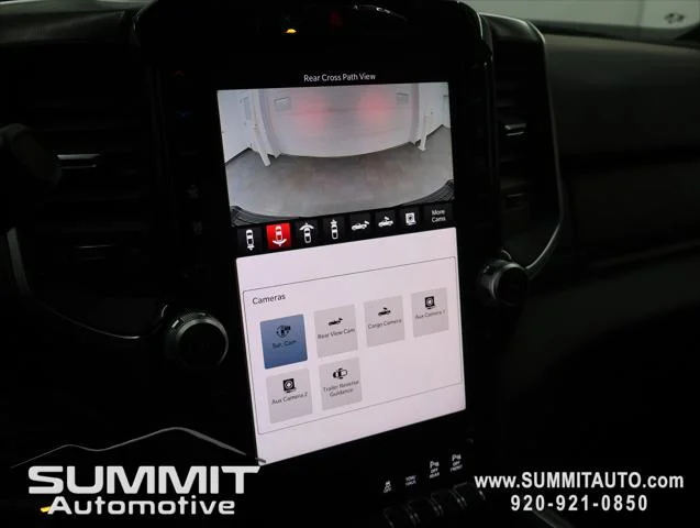 New 2026 Diamond Black Crystal Pearl-Coat Exterior Paint RAM BIG HORN image 17