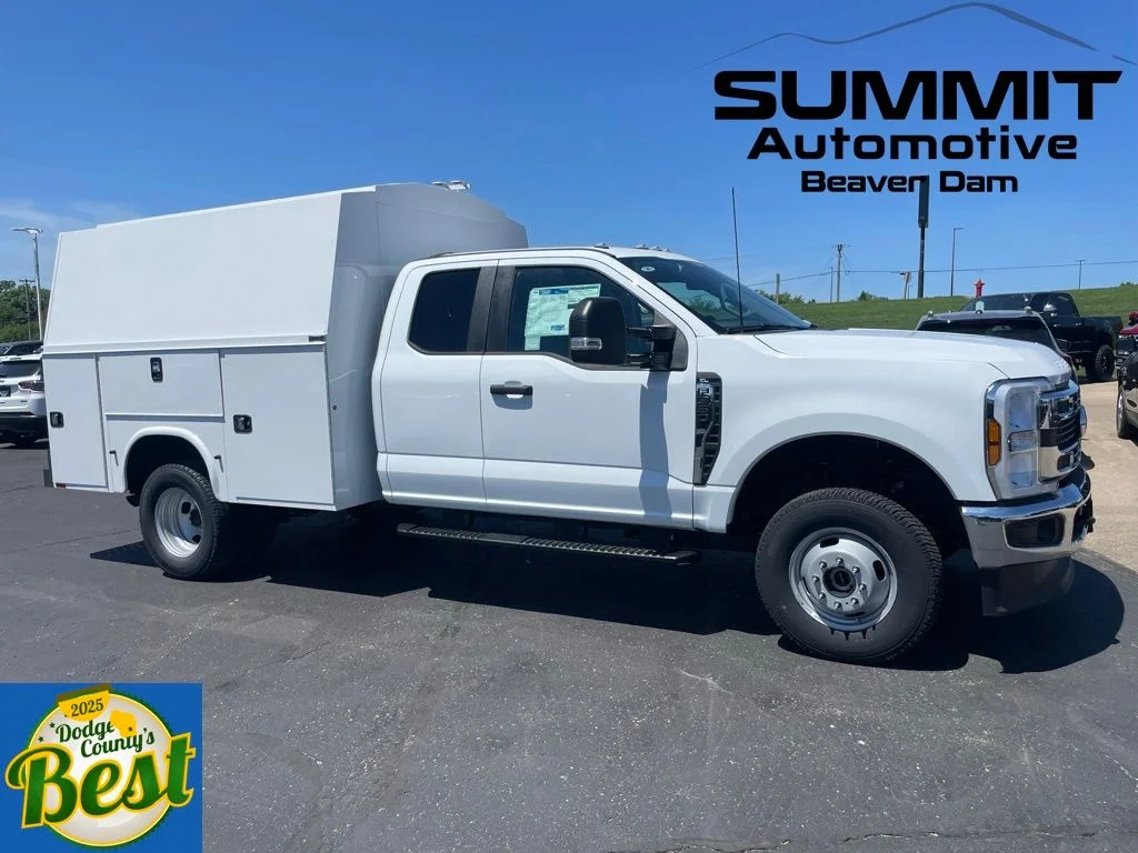2026 Ford F-350 XL 4x4 SuperCab 168-In DRW's photo