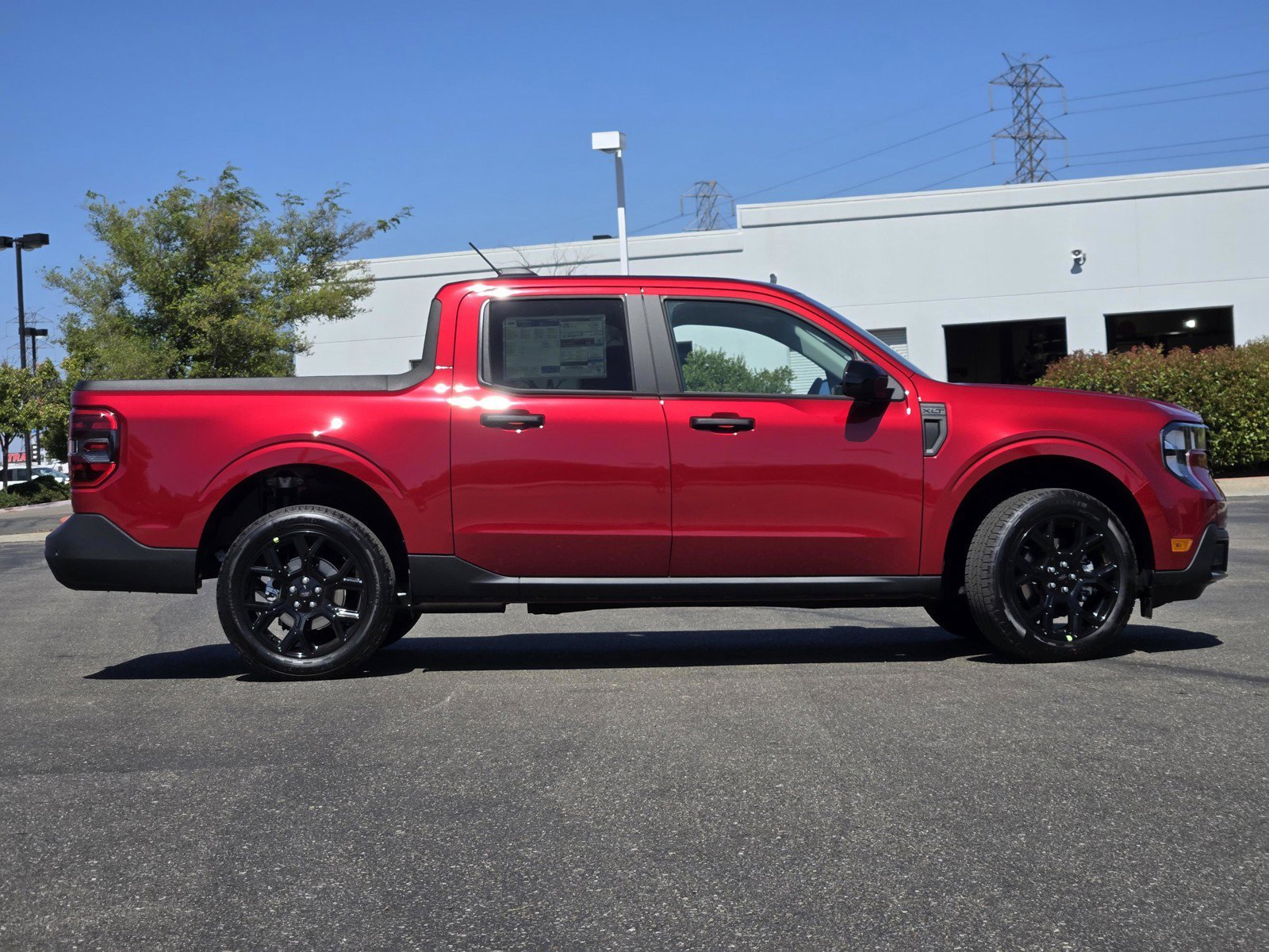 New 2026 Ruby Red Metallic Tinted Clearcoat Ford XLT image 3