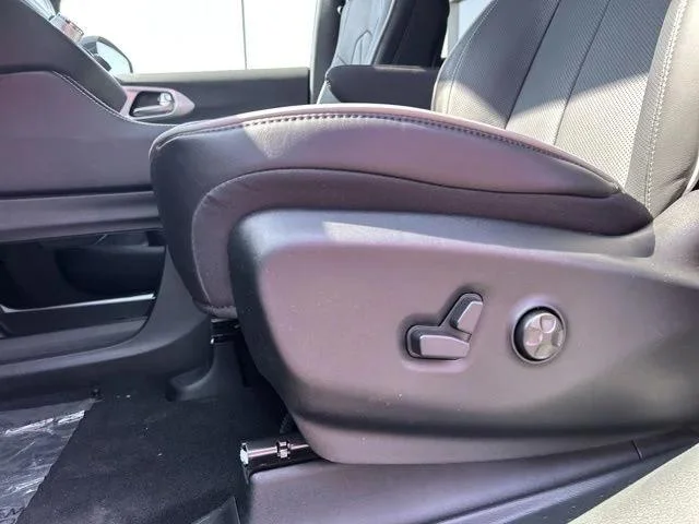 2026 Chrysler Pacifica Limited - Photo 34