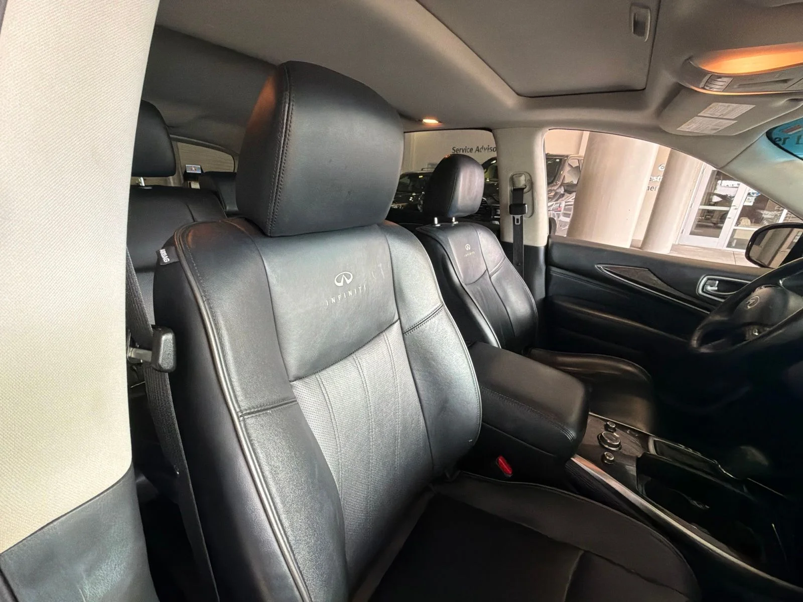 Used 2014 Black Obsidian INFINITI Base image 5