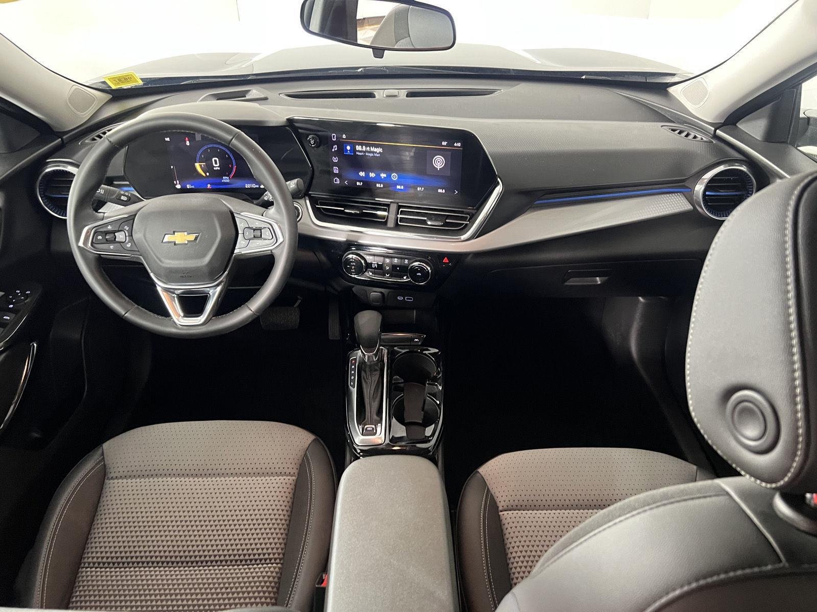 Used 2024 Blue Glow Metallic Chevrolet LT image 8