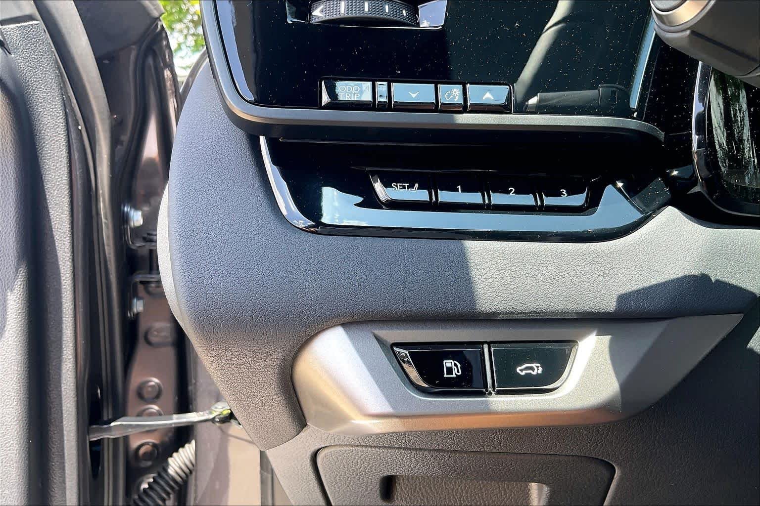 New 2026 Cloudburst Gray Lexus PREMIUM PLUS image 14
