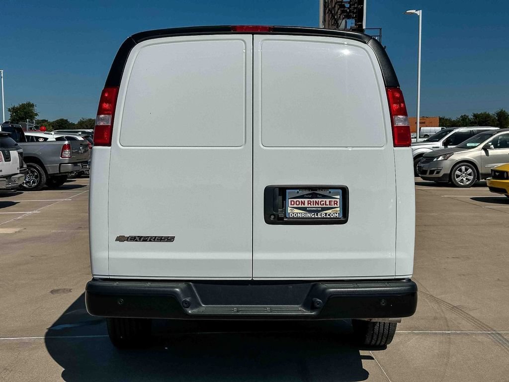 2025 Chevrolet Express Cargo Work Van - Photo 6