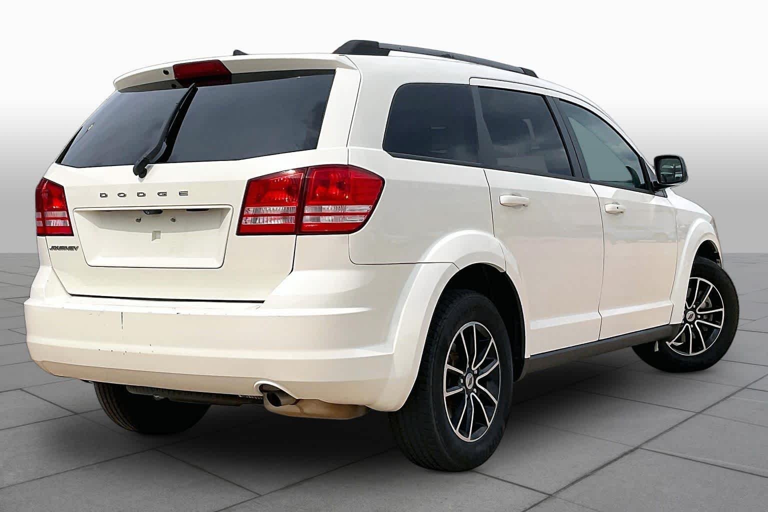 Used 2018 Vice White Dodge SE image 14