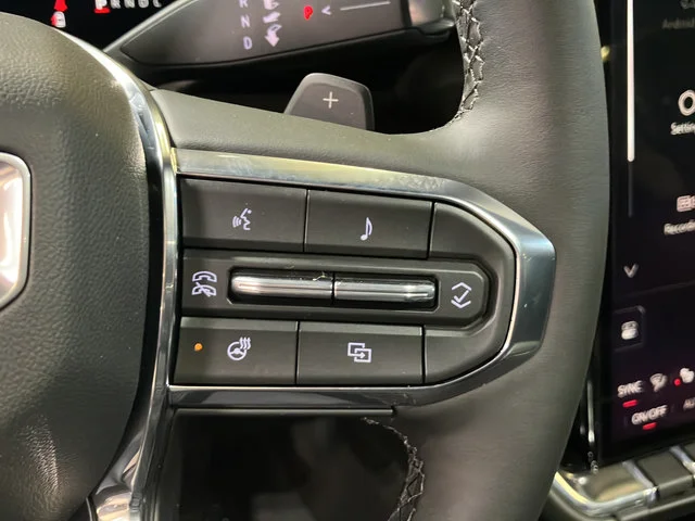 2026 GMC Yukon XL Denali - Photo 20