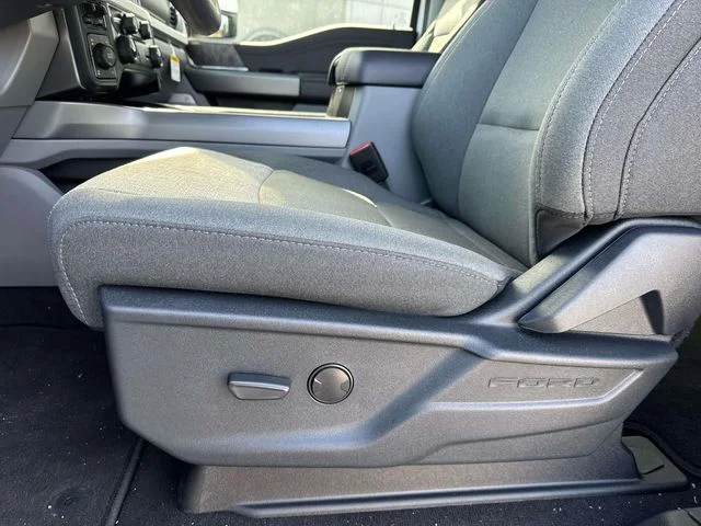 2026 Ford F-250 Super Duty XLT - Photo 40