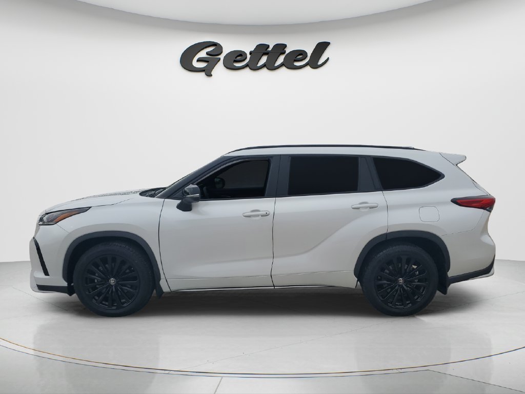 Used 2023 Beige Toyota XSE image 8