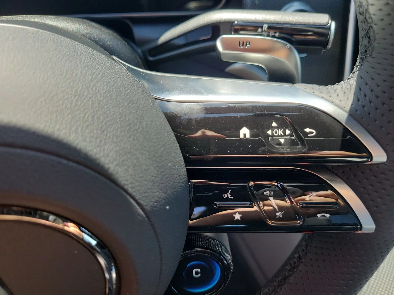 New 2026 Polar White Mercedes-Benz AMG® GLC 43 4MATIC® SUV image 28