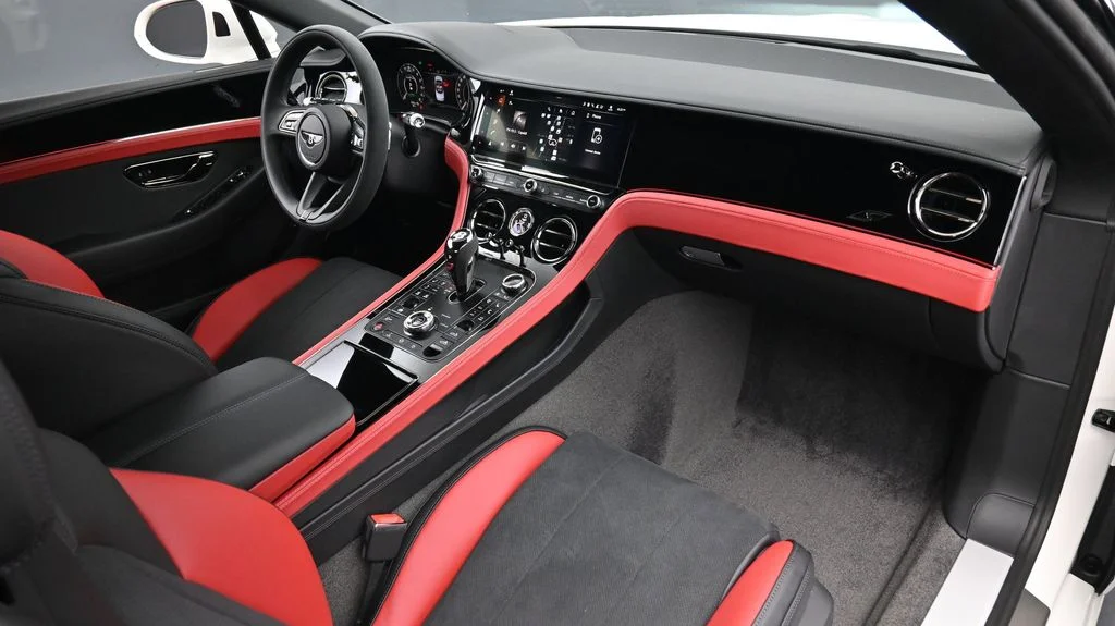 New 2026 White Bentley  image 11