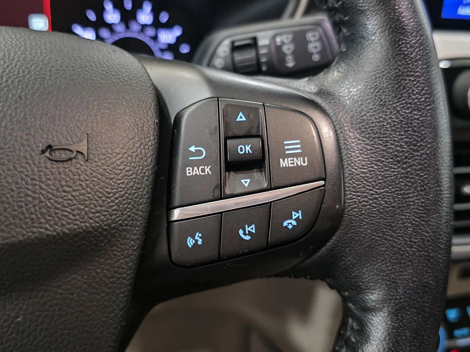 Used 2020 Silver Ford SEL image 34
