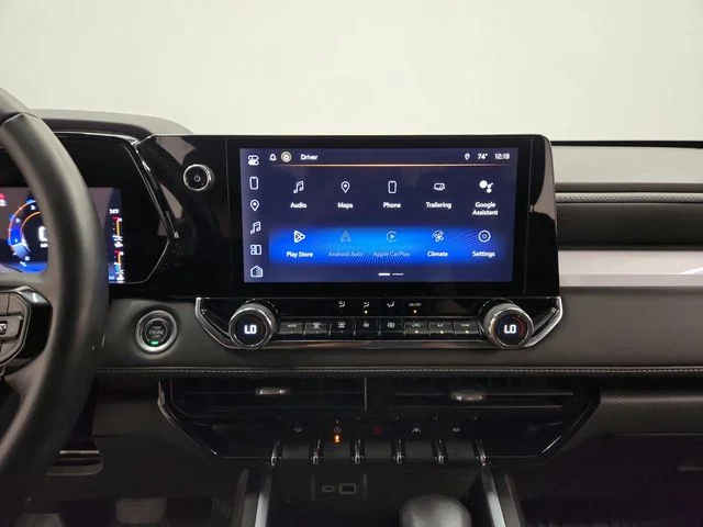 Used 2023 Gray Chevrolet LT image 27