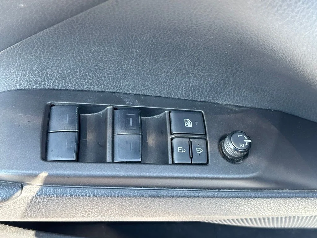 Used 2023 Off-white Toyota TRD V6 image 7