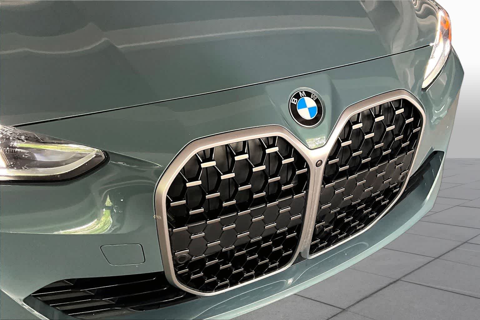 Used 2026 Cape York Green Metallic BMW 430i image 29