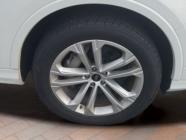 Used 2025 White Audi 55 Premium Plus image 26