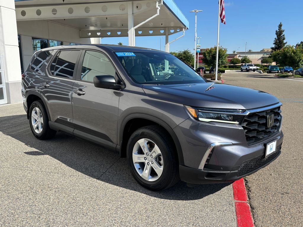 Certified Used 2024 Modern Steel Metallic Honda LX image 3