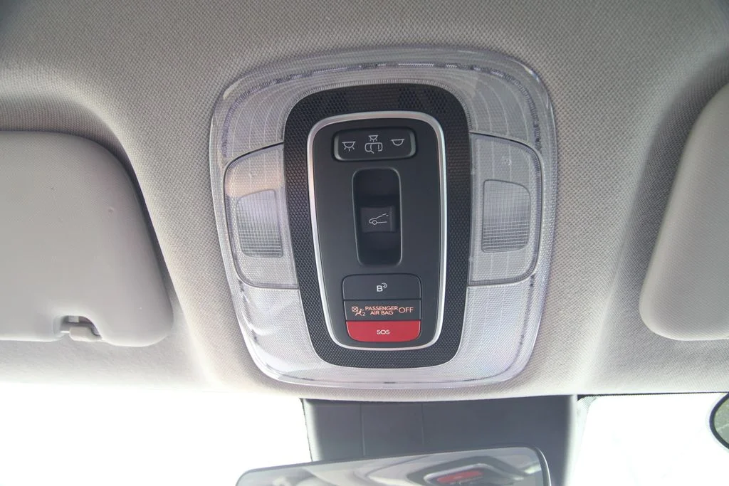 Used 2023 Silver Hyundai Limited image 37