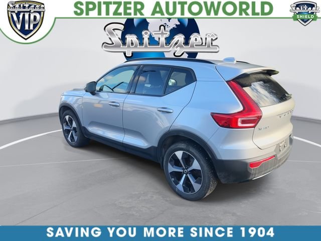 2023 Volvo XC40 Plus - Photo 8