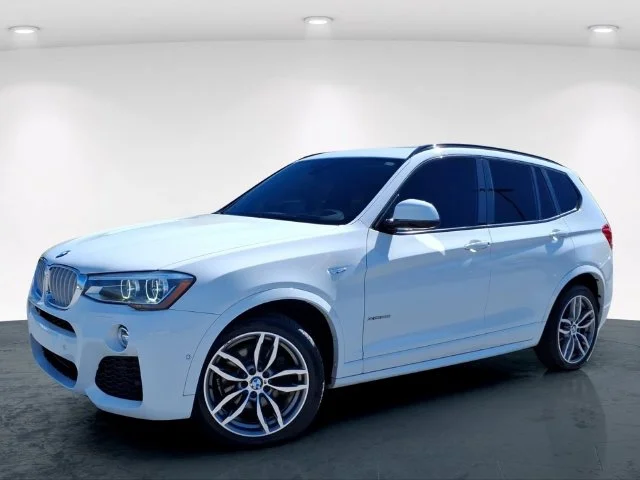 Used 2017 White BMW xDrive28i image 2