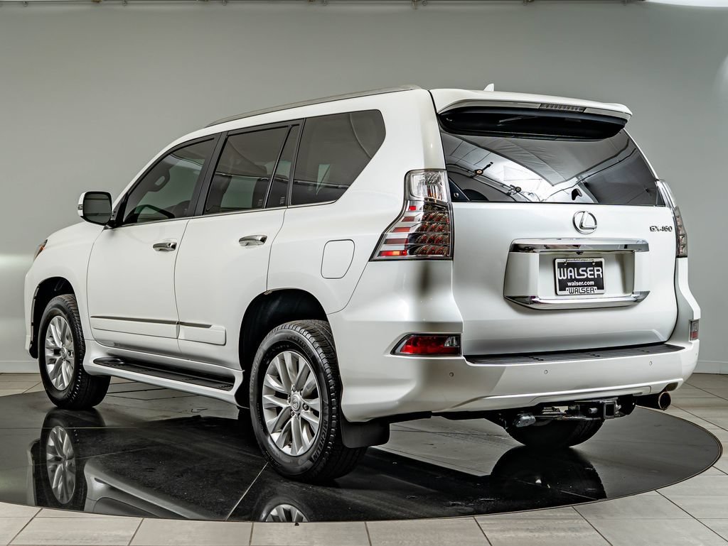 Used 2014 Starfire Pearl Lexus 460 image 7