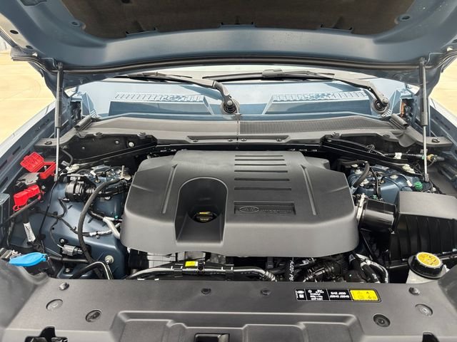 Certified Used 2026 Blue Land Rover X-Dynamic SE image 19