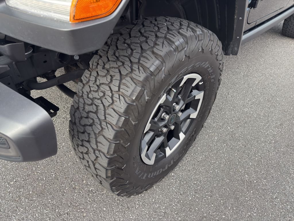 Used 2025 Black Clearcoat Jeep Rubicon image 16