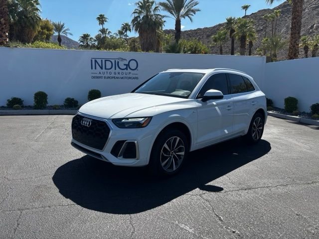 Used 2023 Glacier White Audi 45 S line Premium image 1