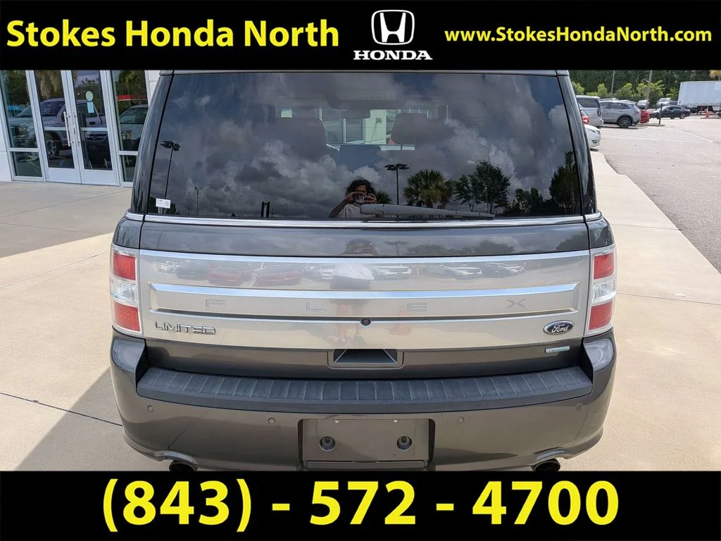 Used 2017 Gray Ford Limited image 10